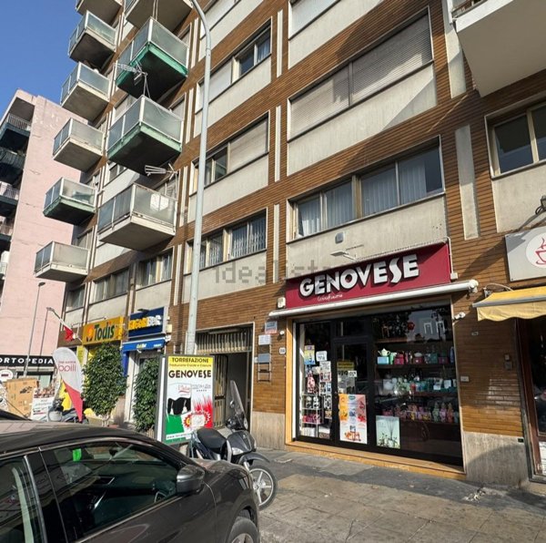 locale commerciale in affitto a Palermo in zona Oreto
