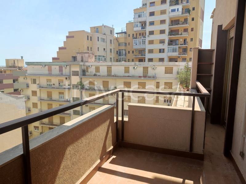 appartamento in affitto a Palermo in zona Politeama