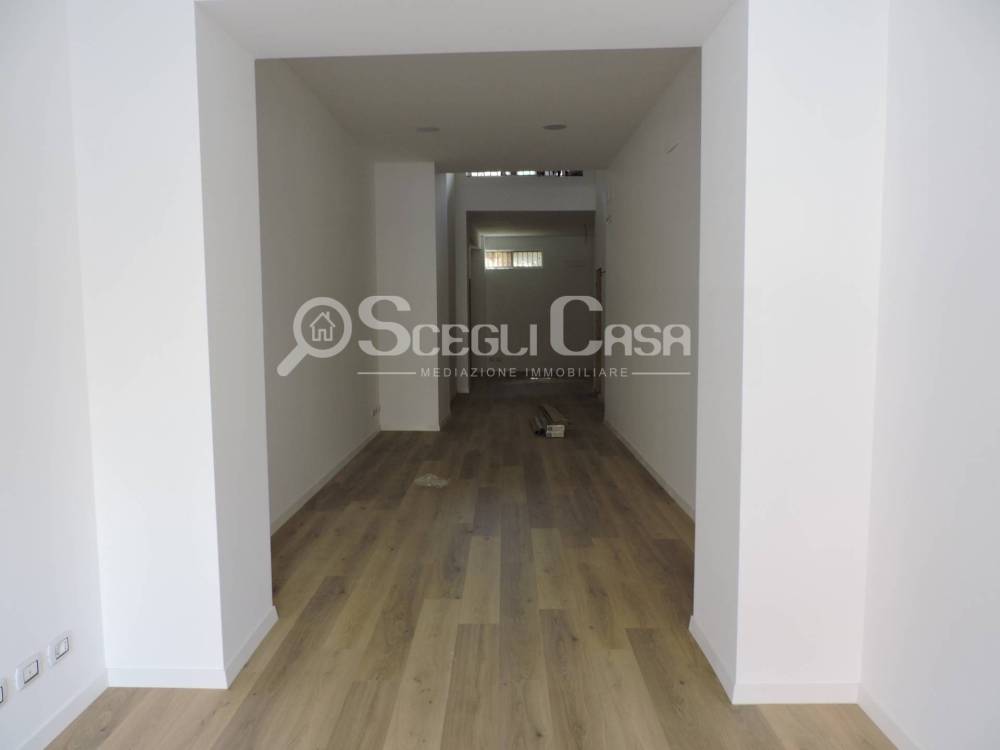 locale commerciale in affitto a Palermo in zona Noce