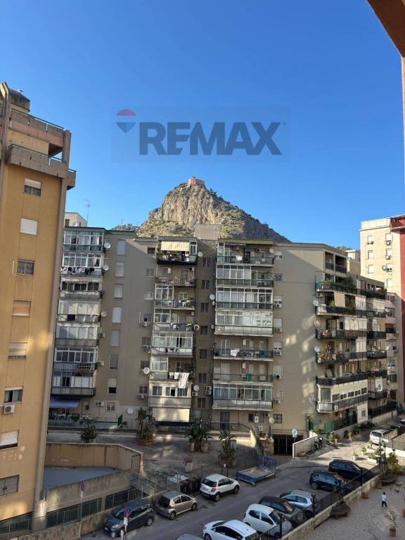 appartamento in affitto a Palermo in zona Montepellegrino
