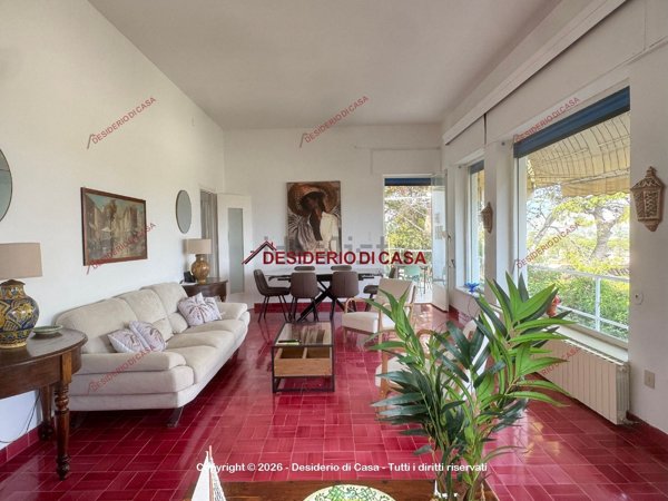 casa indipendente in affitto a Palermo in zona Arenella/Vergine Maria