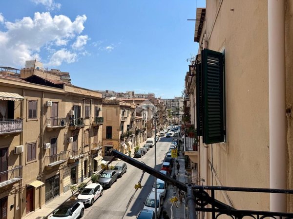 appartamento in affitto a Palermo in zona Malaspina/Palagonia