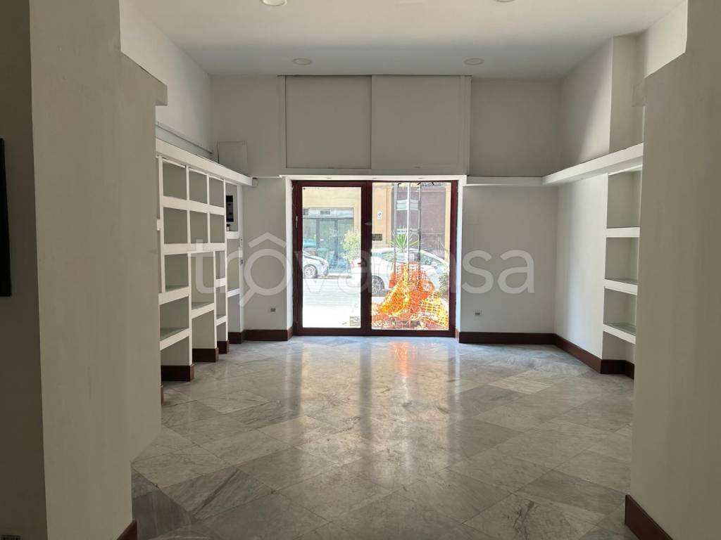 negozio in affitto a Palermo in zona Centro storico