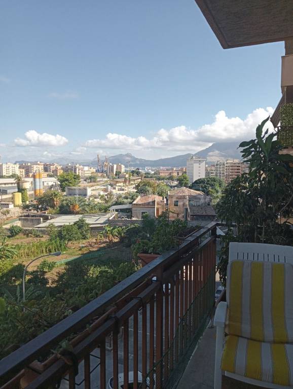 appartamento in affitto a Palermo in zona Montepellegrino
