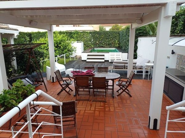 appartamento in affitto a Palermo in zona Mondello