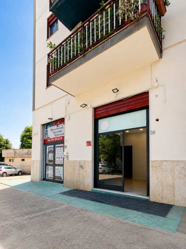 negozio in affitto a Palermo