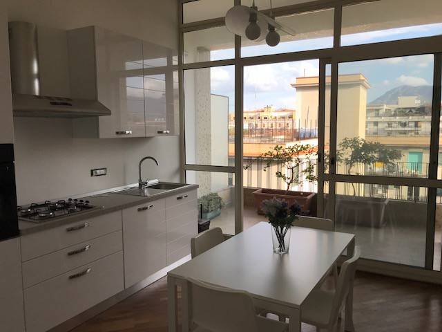 appartamento in affitto a Palermo in zona Libertà
