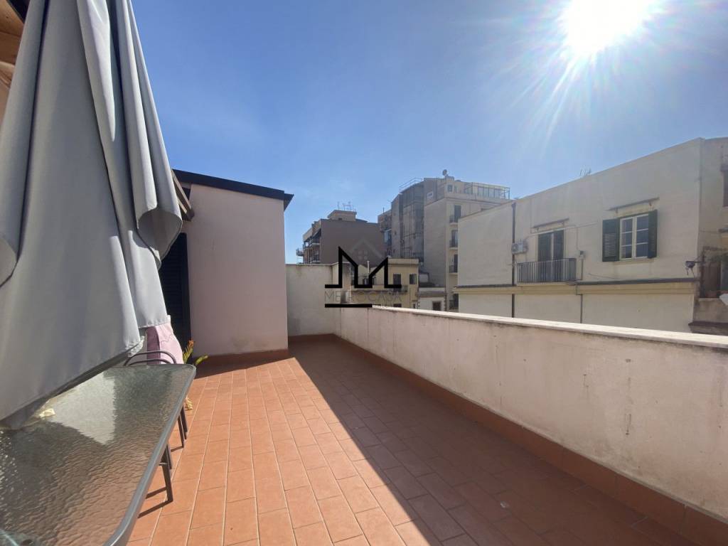 appartamento in affitto a Palermo in zona Politeama