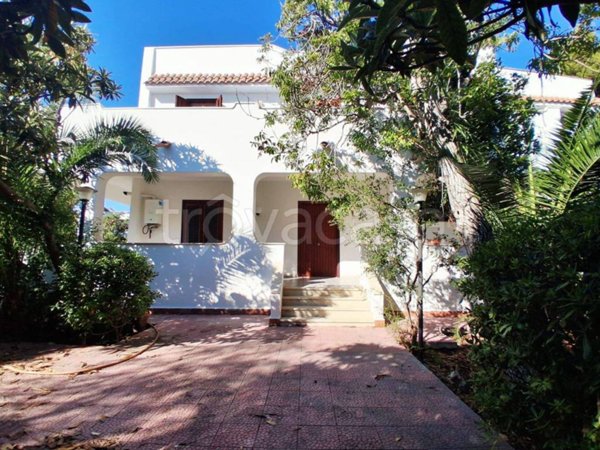 casa indipendente in affitto a Palermo in zona Mondello