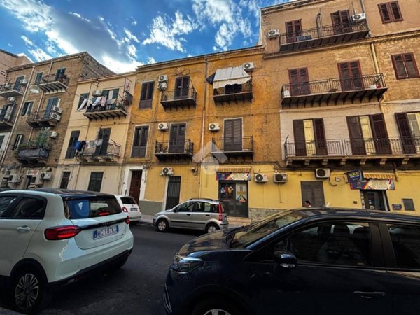 appartamento in affitto a Palermo in zona Montegrappa / Santa Rosalia