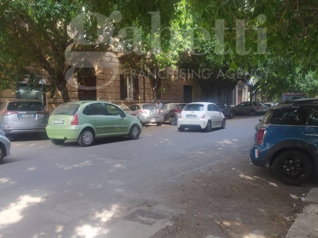 ufficio in affitto a Palermo in zona Politeama