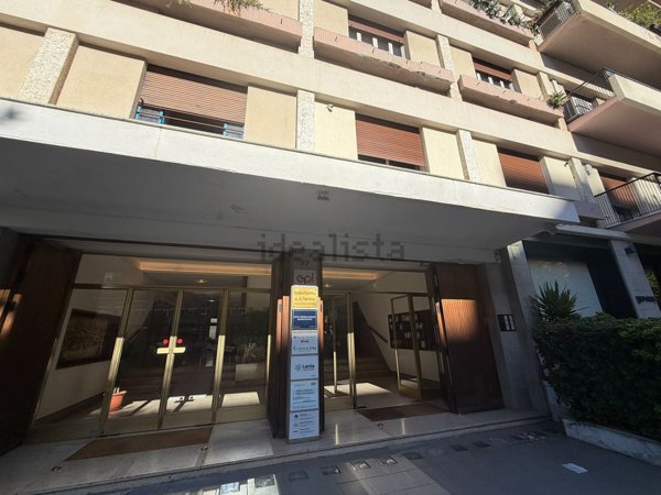 ufficio in affitto a Palermo in zona Libertà