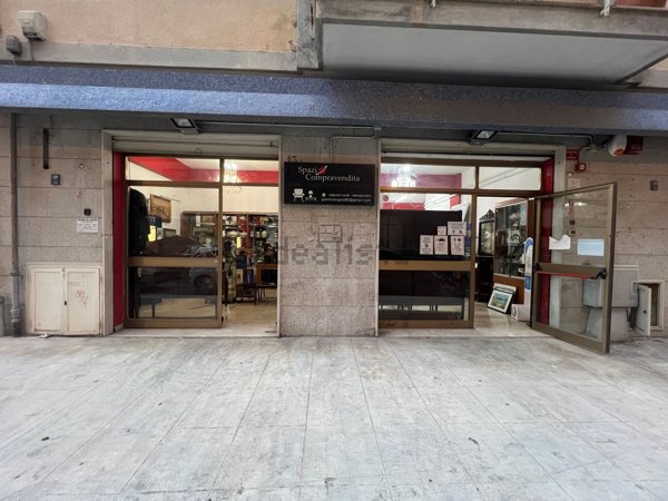 locale commerciale in affitto a Palermo in zona Libertà