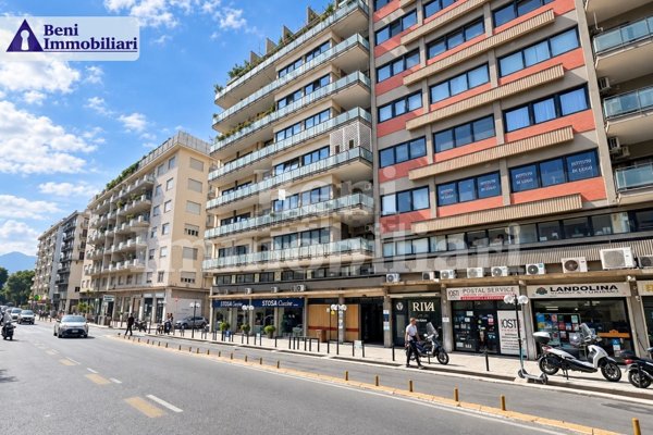 ufficio in affitto a Palermo in zona Libertà