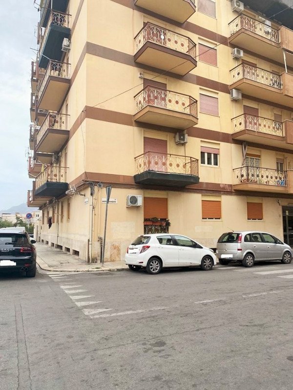 appartamento in affitto a Palermo