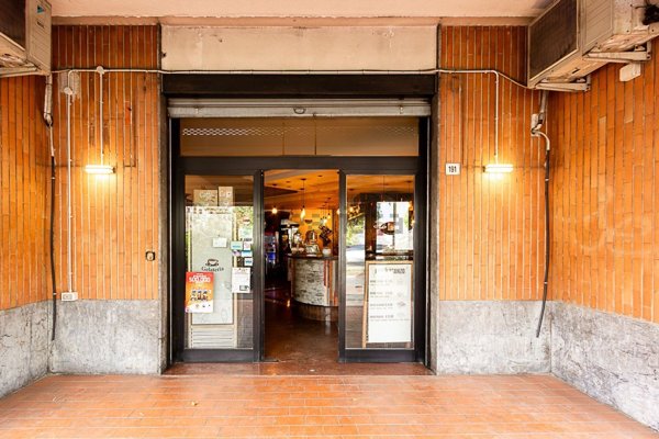locale commerciale in affitto a Palermo