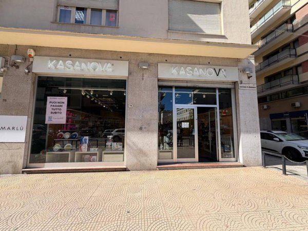 locale commerciale in affitto a Palermo in zona Libertà