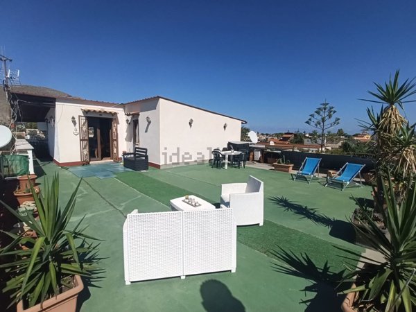 appartamento in affitto a Palermo in zona Mondello