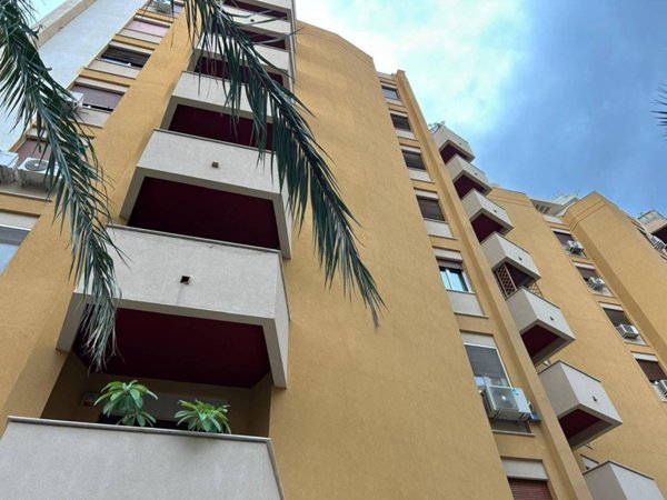 appartamento in affitto a Palermo in zona Zisa