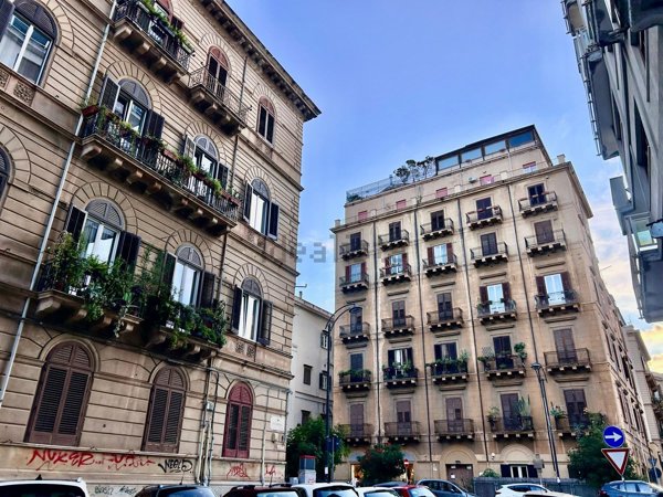 appartamento in affitto a Palermo in zona Politeama
