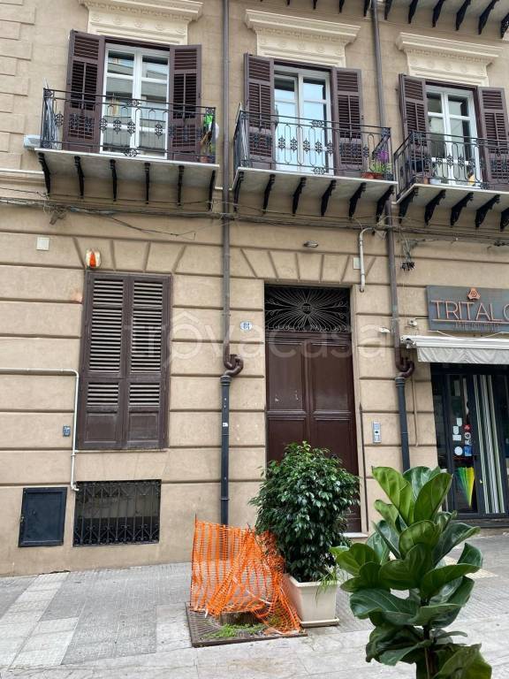 ufficio in affitto a Palermo in zona Politeama
