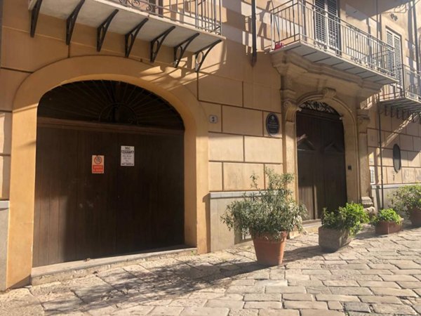casa indipendente in affitto a Palermo in zona Centro storico