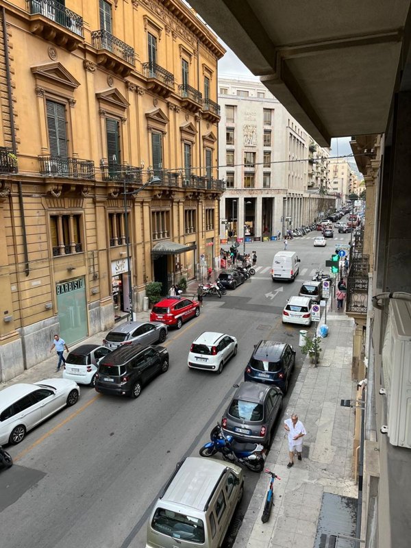 appartamento in affitto a Palermo in zona Politeama