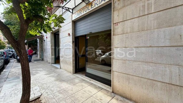 locale commerciale in affitto a Palermo in zona Politeama