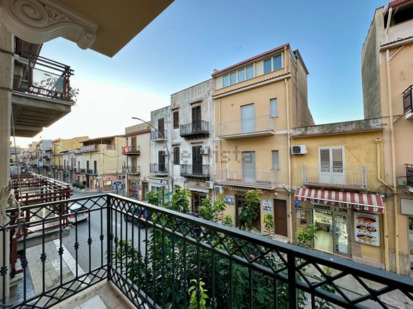 ufficio in affitto a Partinico