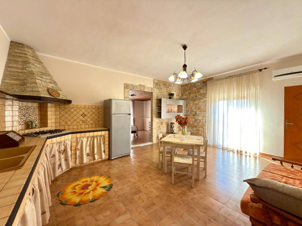 appartamento in affitto a Partinico