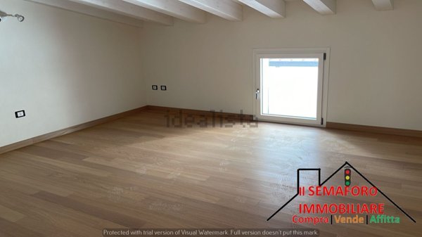 locale commerciale in affitto a Partinico