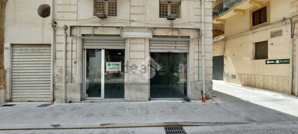 locale commerciale in affitto a Partinico