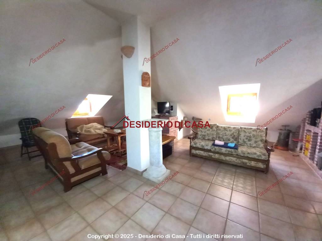 appartamento in affitto a Petralia Soprana