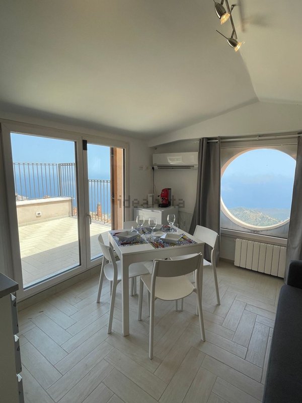 appartamento in affitto a Pollina