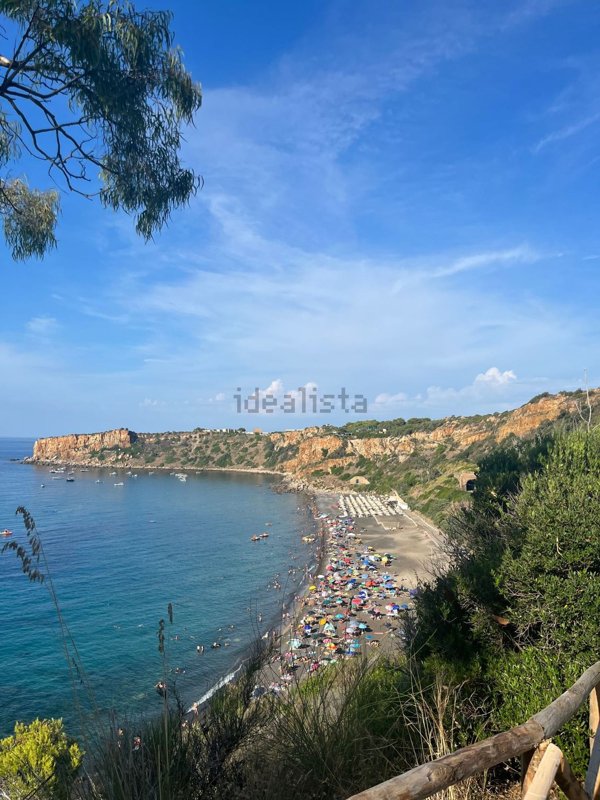 appartamento in affitto a Pollina