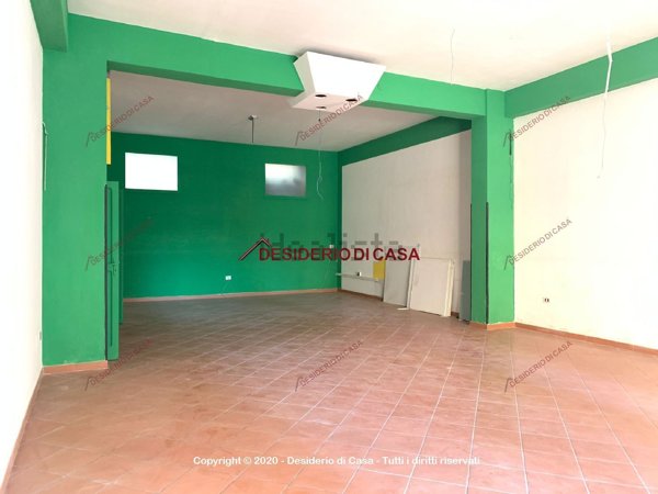 locale commerciale in affitto a Santa Flavia