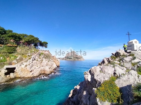 appartamento in affitto a Santa Flavia in zona Sant'Elia