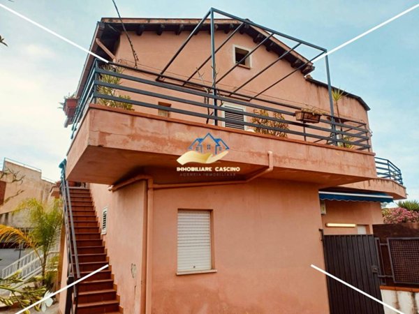 appartamento in affitto a Santa Flavia in zona Solanto