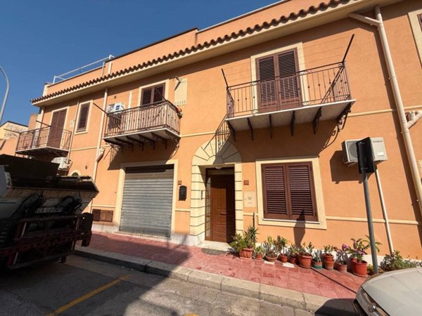 appartamento in affitto a Santa Flavia