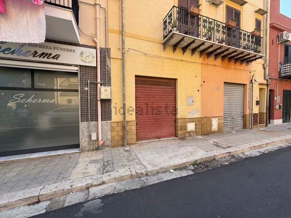 locale commerciale in affitto a Santa Flavia