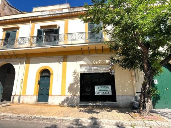 negozio in affitto a Santa Flavia