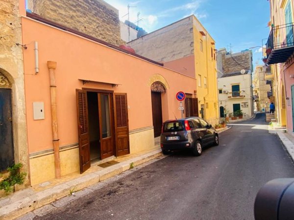 appartamento in affitto a Santa Flavia in zona Porticello