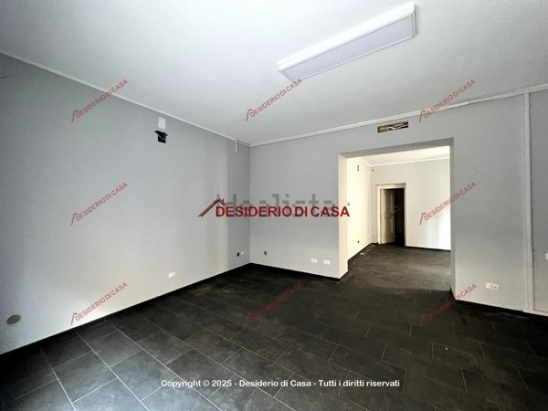 locale commerciale in affitto a Santa Flavia in zona Porticello