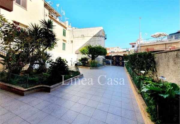 appartamento in affitto a Santa Flavia in zona Porticello