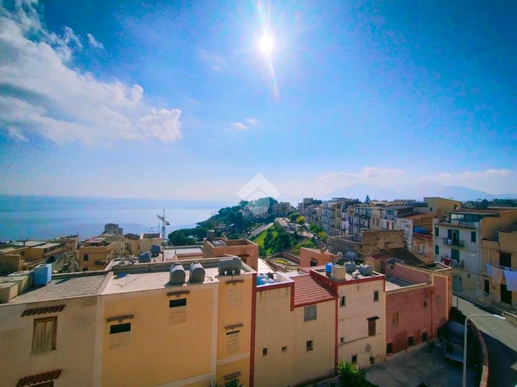 appartamento in affitto a Santa Flavia in zona Sant'Elia