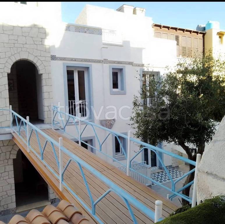 appartamento in affitto a Santa Flavia in zona Sant'Elia