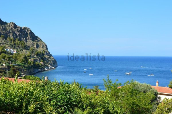 casa indipendente in affitto a Santa Flavia in zona Sant'Elia