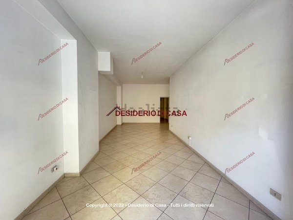 locale commerciale in affitto a Termini Imerese