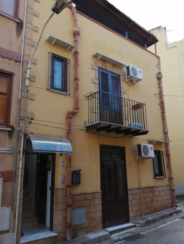 casa indipendente in affitto a Termini Imerese