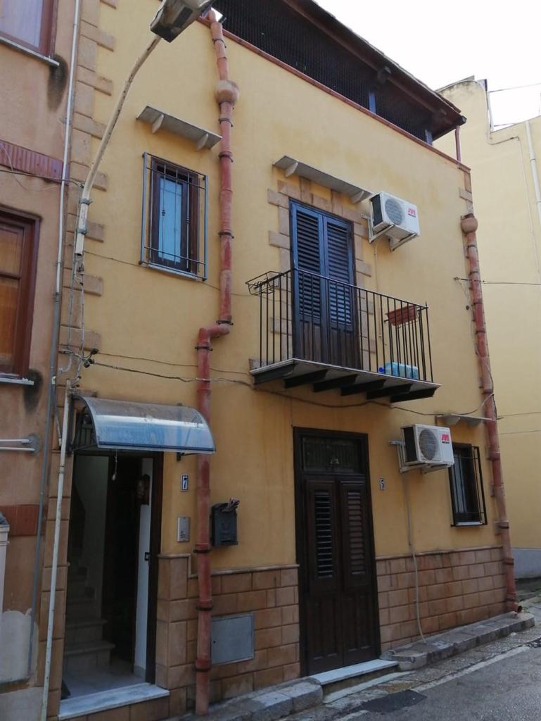 casa indipendente in affitto a Termini Imerese